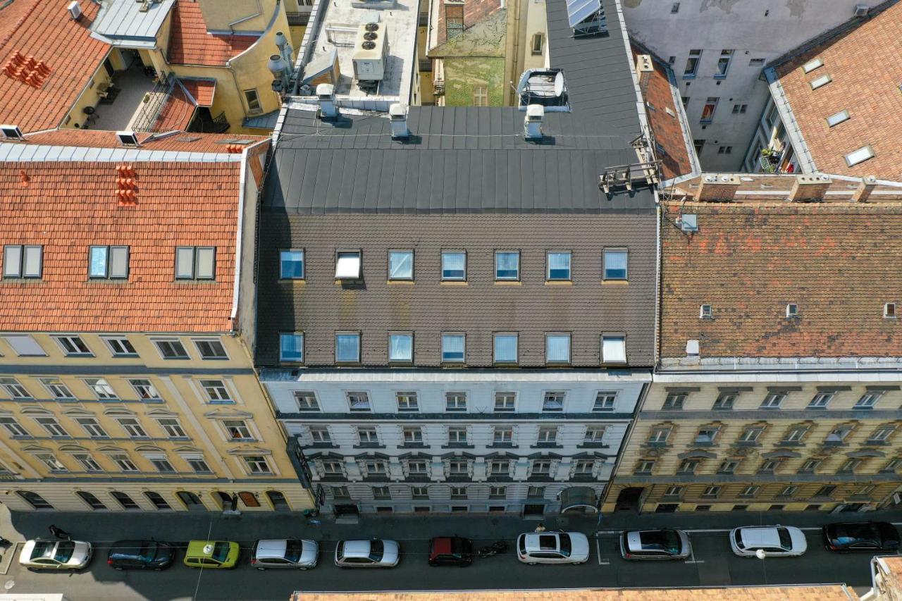 Mp Hostel Budapest Extérieur photo